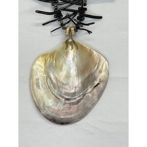 Large Shell Vintage Black Shell Pendant Chain Necklace